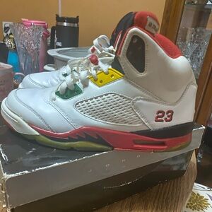 Custom Air Jordan Fire Red/Black Tongue 5 (2006)